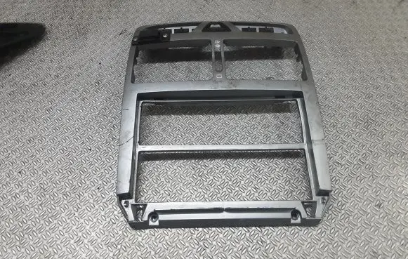 Peugeot 307 Radio/GPS head unit trim 