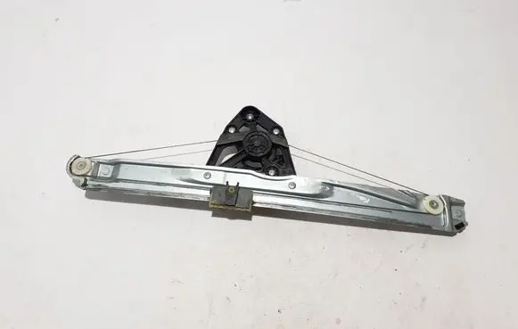 Renault Kangoo III Front door window regulator with motor 807219105R