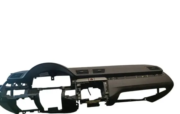 Volkswagen PASSAT B6 Dashboard 3C1857004AH 0945401053