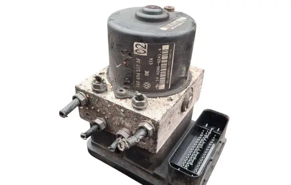Volkswagen Golf VI ABS Pump 1K0907379AC 00005305H0 10096003593