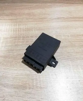 Mercedes-Benz E W124 Other control units/modules 0335411014