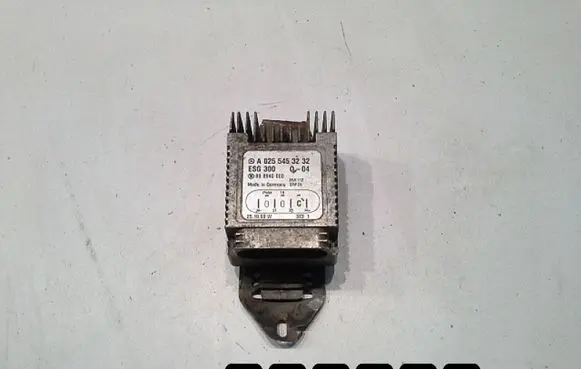 Coolant fan relay