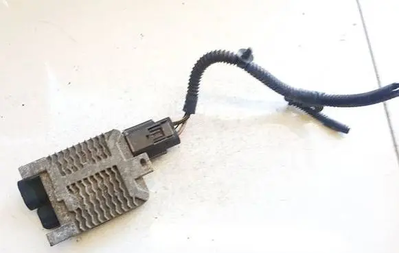 Ford Focus Coolant fan relay 940002906 500021667312