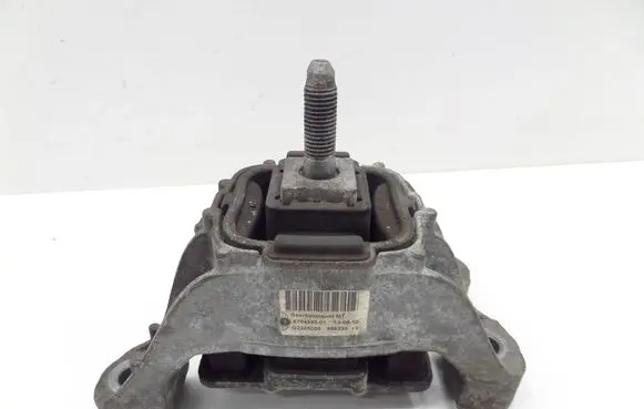 Mini One - Cooper Coupe R56 Gearbox mount 6784355