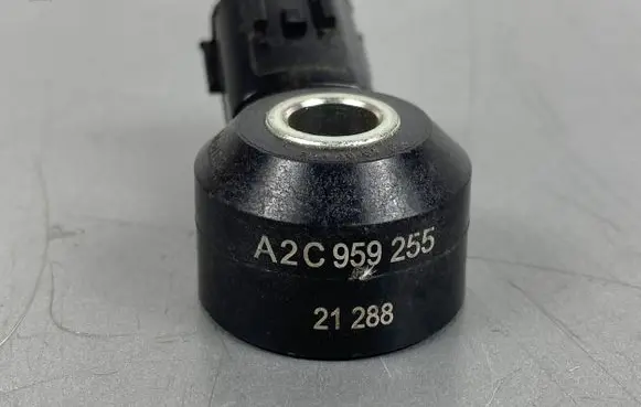 Detonation knock sensor