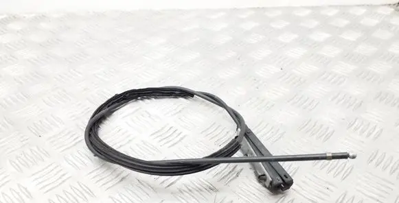 Volkswagen PASSAT B7 Engine bonnet/hood lock release cable 