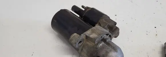 Audi A6 S6 C6 4F Starter motor 0001108405 06E911023