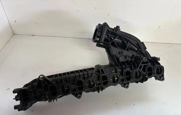 BMW 7 F01 F02 F03 F04 Intake manifold 7800088