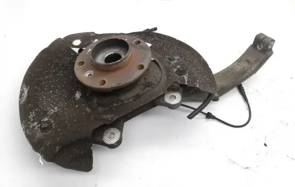 BMW X5 E70 Front wheel hub 6773783