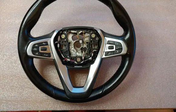 BMW 7 G11 G12 Steering wheel 6873930 32306873930 G640710