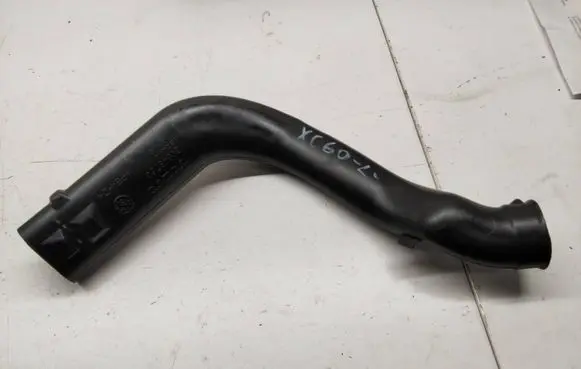 Volvo XC60 Air intake hose/pipe 30648760