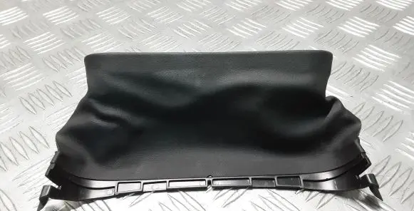 Volvo V40 Steering wheel column trim 31307032