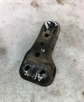 Volkswagen Touran III Other front suspension part 5q0199518e