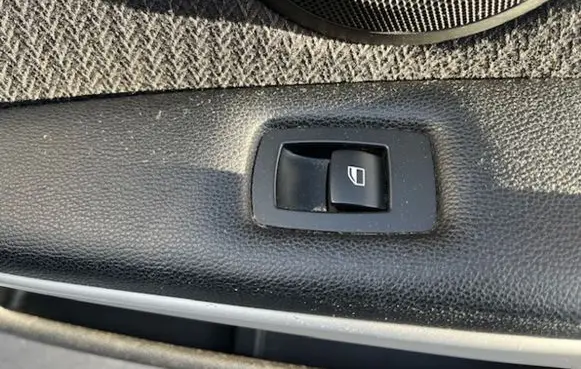 BMW 7 F01 F02 F03 F04 Electric window control switch
