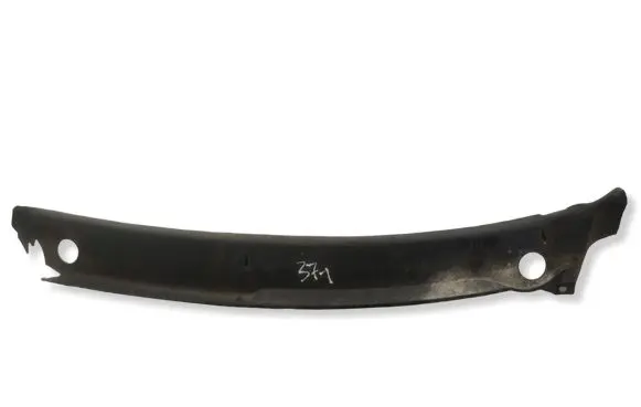 Audi A4 S4 B5 8D Wiper trim 8D1819403A