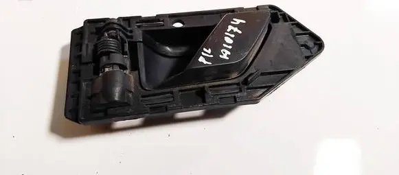 Citroen Berlingo Front door interior handle 9621422977