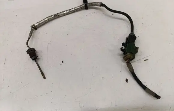 Jeep Cherokee Exhaust gas temperature sensor