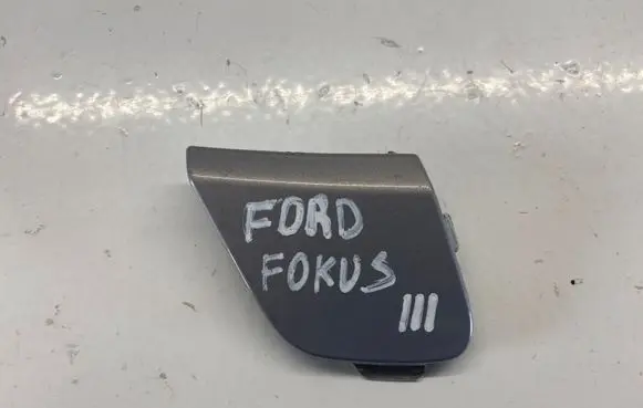 Ford Focus Front tow hook cap/cover Bm5117a989a