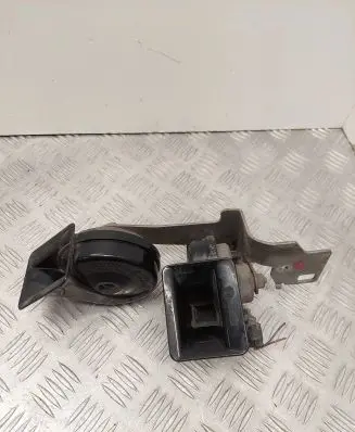 BMW 5 E60 E61 Horn signal 6935709