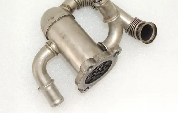 Suzuki Swift I EGR valve 93184579 1811084E50