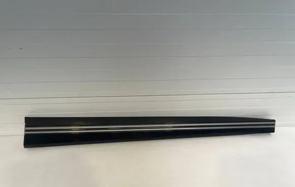 KIA EV6 Front door trim (molding) 877D8CV100
