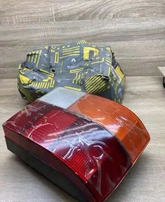 Renault 19 Rear/tail lights 7701033780