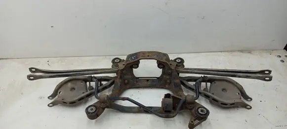 BMW 5 F10 F11 Rear axle beam 