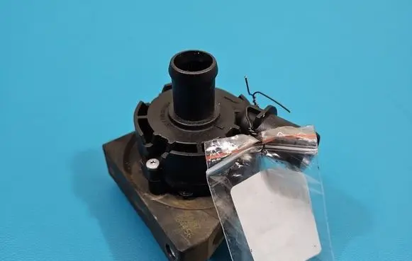 Skoda Fabia Mk3 (NJ) Electric auxiliary coolant/water pump 0392023211 IMPRK1523010