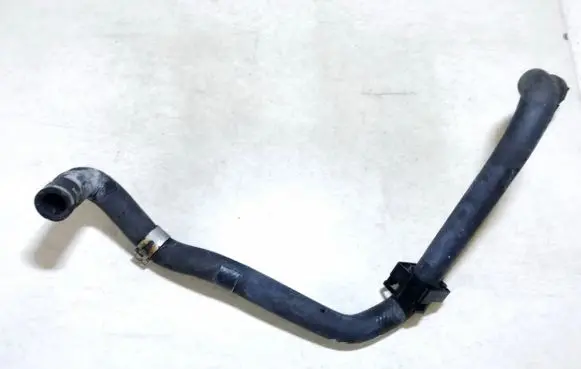 Toyota Yaris Engine coolant pipe/hose