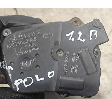 Volkswagen Polo IV 9N3 Throttle valve 03D133062E