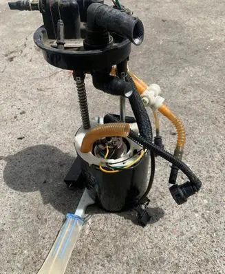 Volvo S80 In-tank fuel pump 30793187
