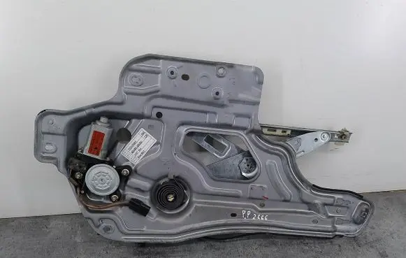 Hyundai Santa Fe Front door window regulator with motor 