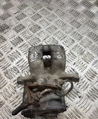Volkswagen PASSAT B6 Rear brake caliper 73M0000