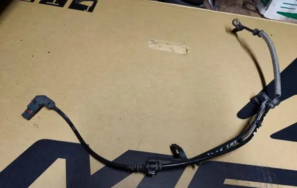 Chrysler 300 - 300C ABS brake wheel speed sensor