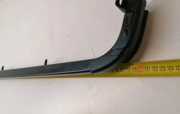 Ford Transit Sliding door middle rail 191A3E