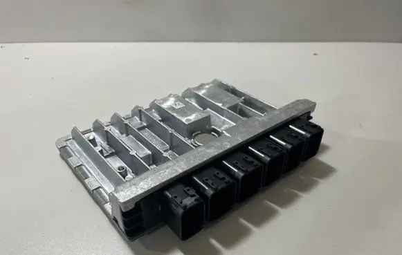 BMW X6 G06 Engine control unit/module 5B5D985 5B4D4B6