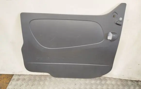 Renault Trafic III (X82) Sliding door card 829A14955R 93868255