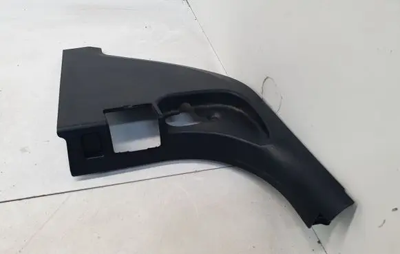 BMW 3 E90 E91 Foot area side trim 51437066989 5143706698910