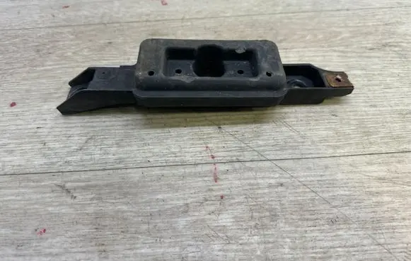 Porsche Macan (95B) Jacking socket point 95B802819A 95B802847A 95B802847A9B9