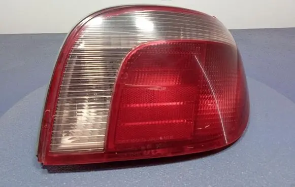 Toyota Yaris Verso Rear/tail lights KOITO52-004