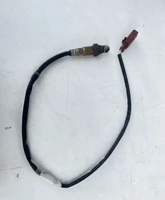 Audi A4 S4 B7 8E 8H Lambda probe sensor 06D906265