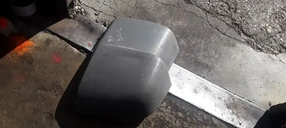 Mercedes-Benz Sprinter W901 W902 W903 W904 Rear bumper corner part panel trim 9018850302