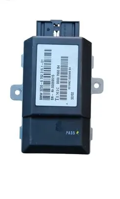 BMW 7 E65 E66 Steering rack control module 6762315