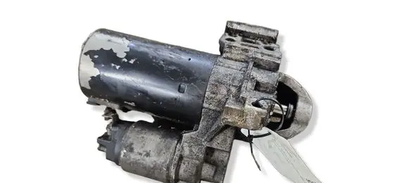 BMW 3 E90 E91 Starter motor 8570238