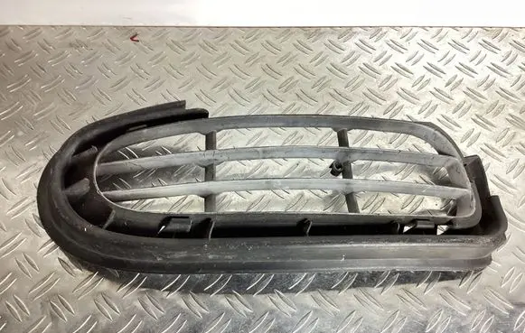 Porsche Boxster 986 Front bumper lower grill 98650555400