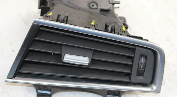 BMW 5 GT F07 Dashboard side air vent grill/cover trim F5914258308