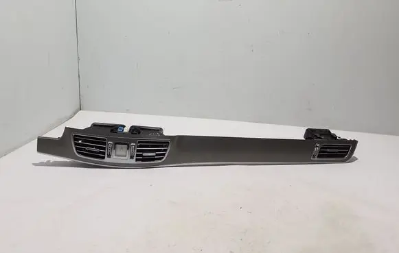 Mercedes-Benz E W212 Dash center air vent grill A2128303154