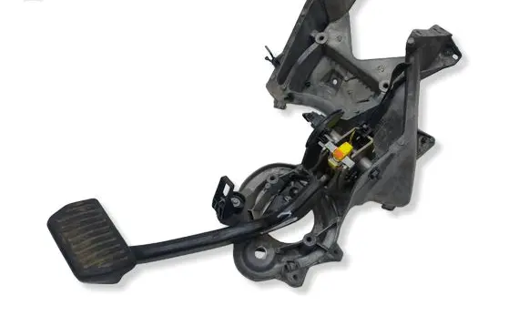 Volvo XC90 Brake pedal 31493207 14404M03 SPAV526LH