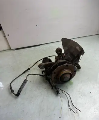 BMW 3 E46 Front wheel hub spindle knuckle 454