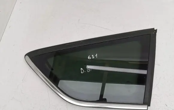 Ford Kuga II Rear side window
